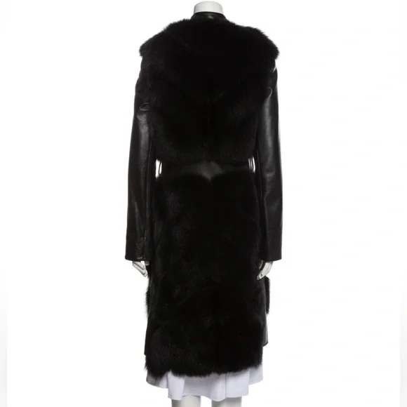 Beautiful and classy Michael Kors coat XS - EUC - Picture 3 of 5